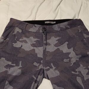 Prana Camouflage zipper fly Capri pants